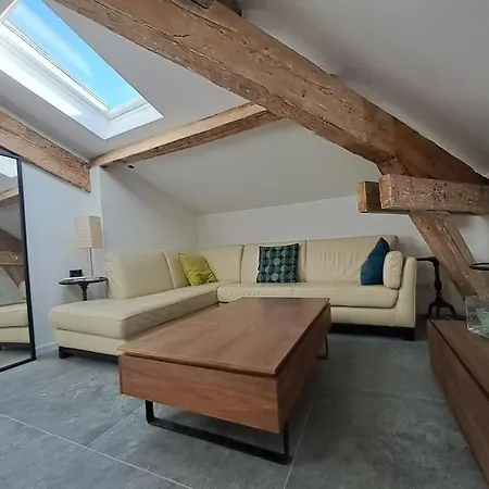 T1 - Gare Saint Charles Apartment